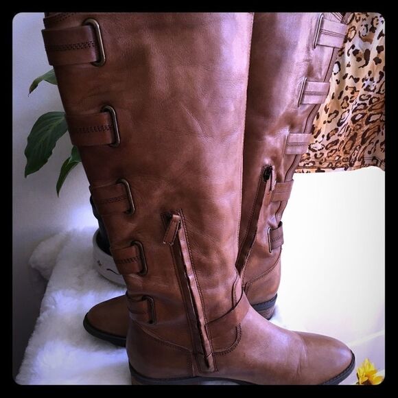 Arturo Chiang Authentic Soft Leather Boots - Picture 3 of 10